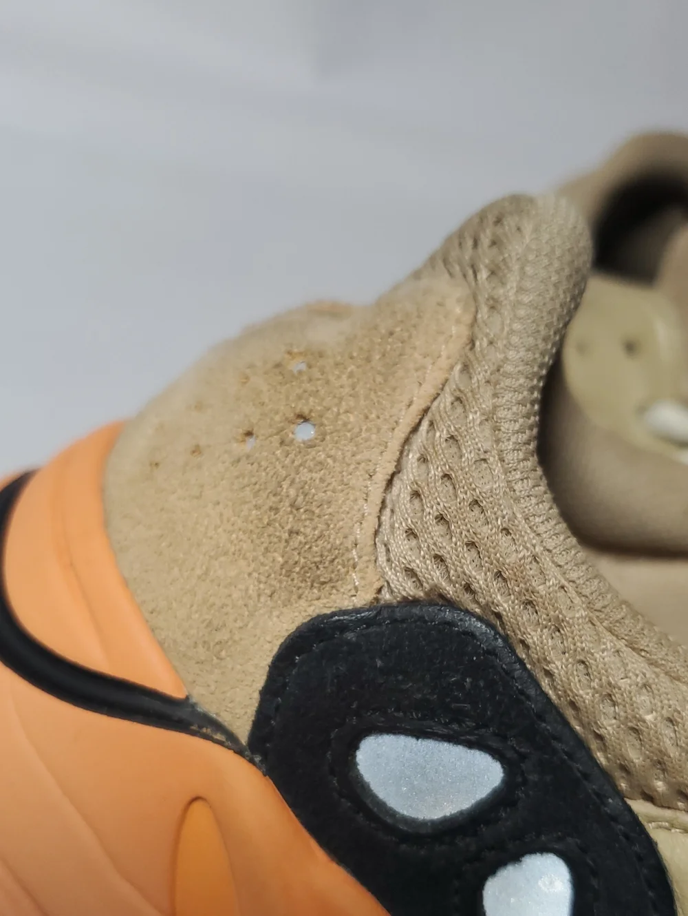 Adidas Yeezy Boost 700 Enflame Amber Size 6.5 Mens Streetwear Athleisure GW0297